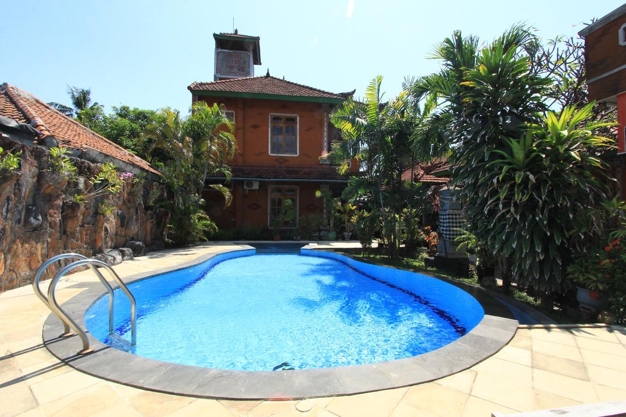 Отель Pondok Wisata Elsa 2 Ловина Экстерьер фото
